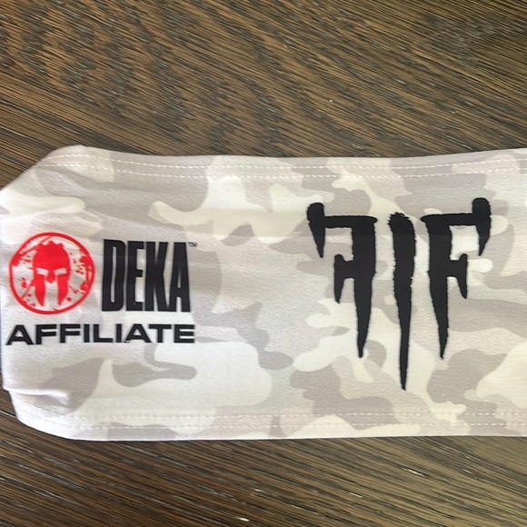 JUNK brand artic white camo headband - Picture 4 of 8